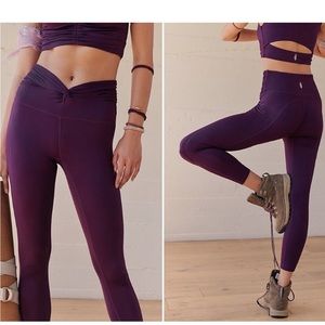 Free people movement breathe deeper leggings size medium